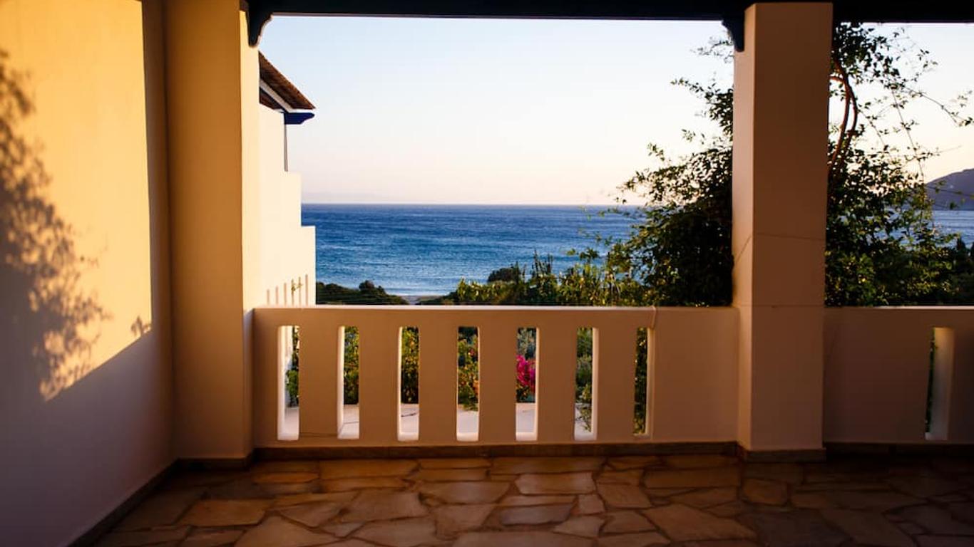 Villa Maniati Studios