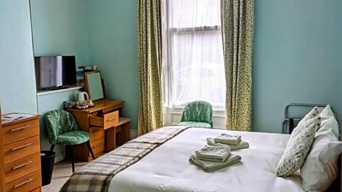 McCrae's Bed and Breakfast