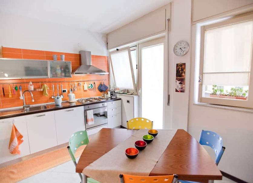 Kitchen Photo