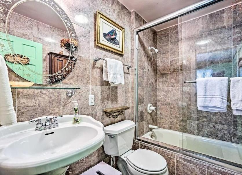 Bathroom Photo