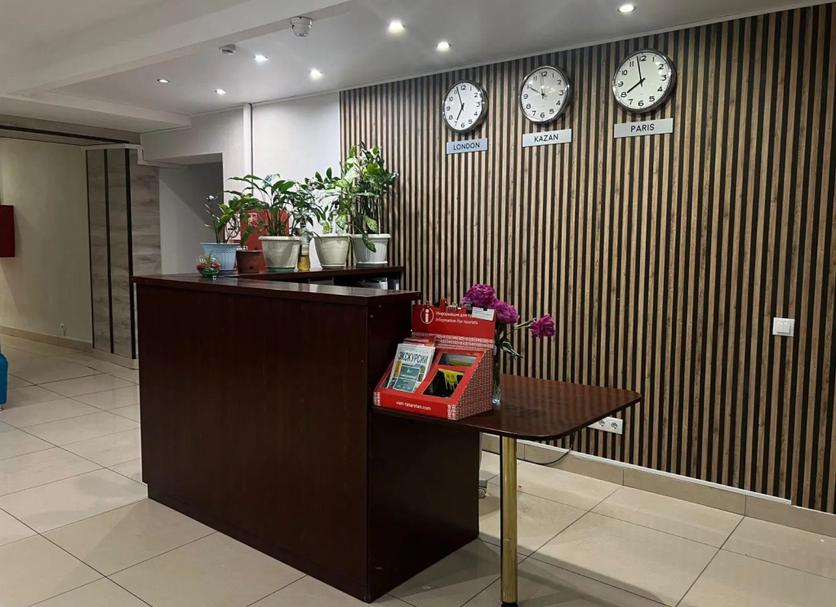 Front desk Photo