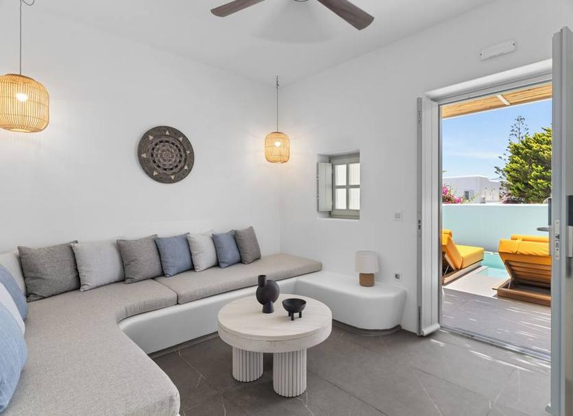 Living room Photo