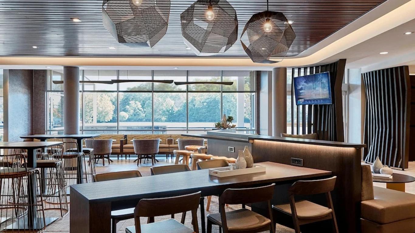 Springhill Suites Kansas City Airport