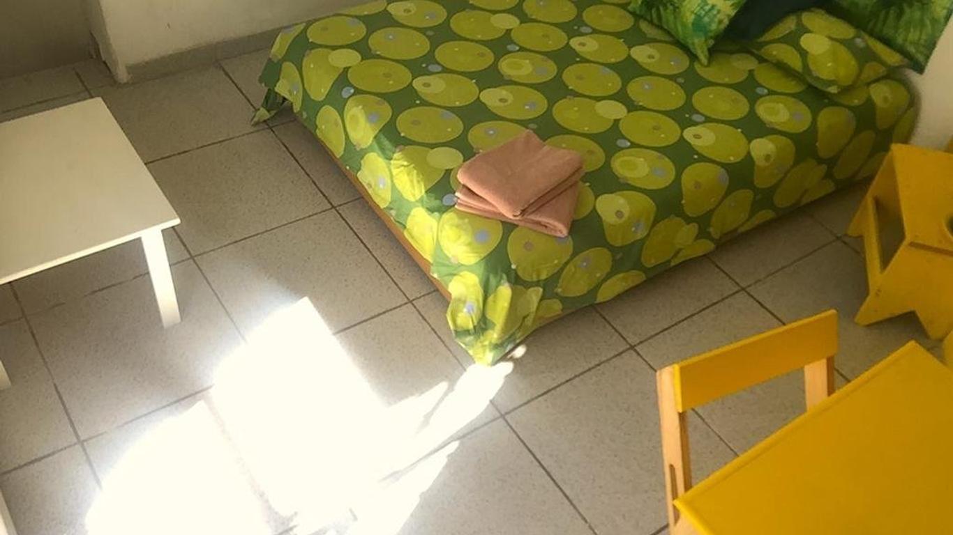 Casa Canario Hostel