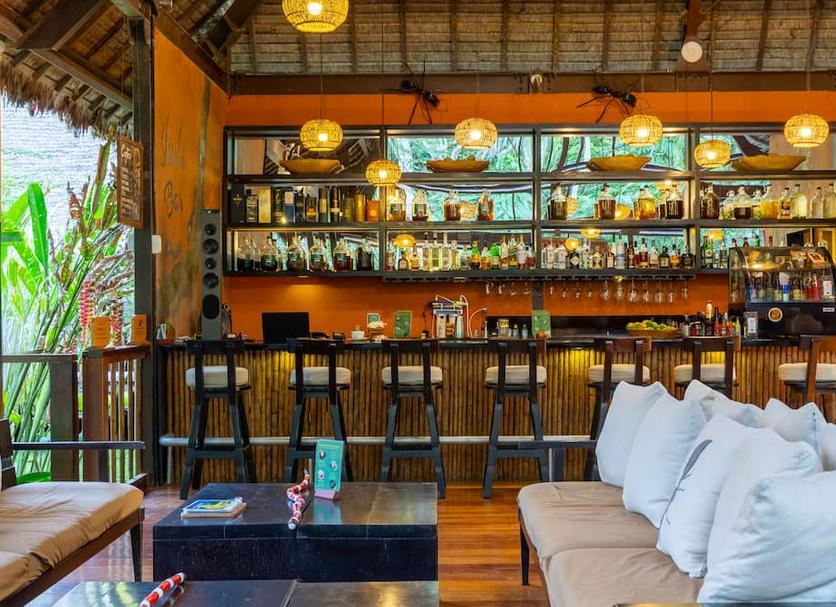 Bar Photo