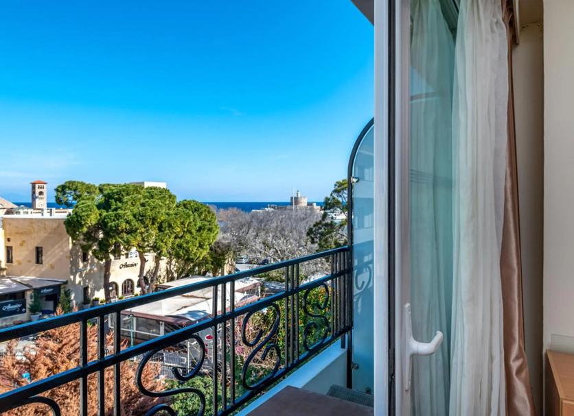 Balcony Photo