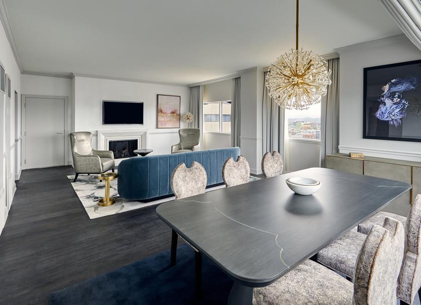 Dining room Photo