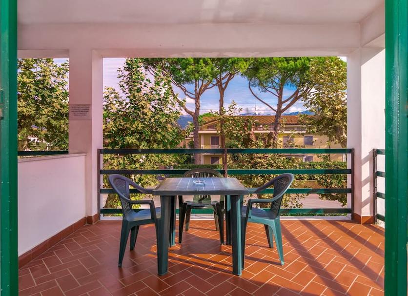 Balcony Photo