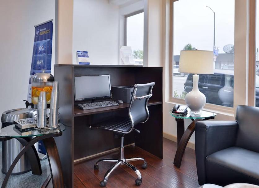 Business center Photo
