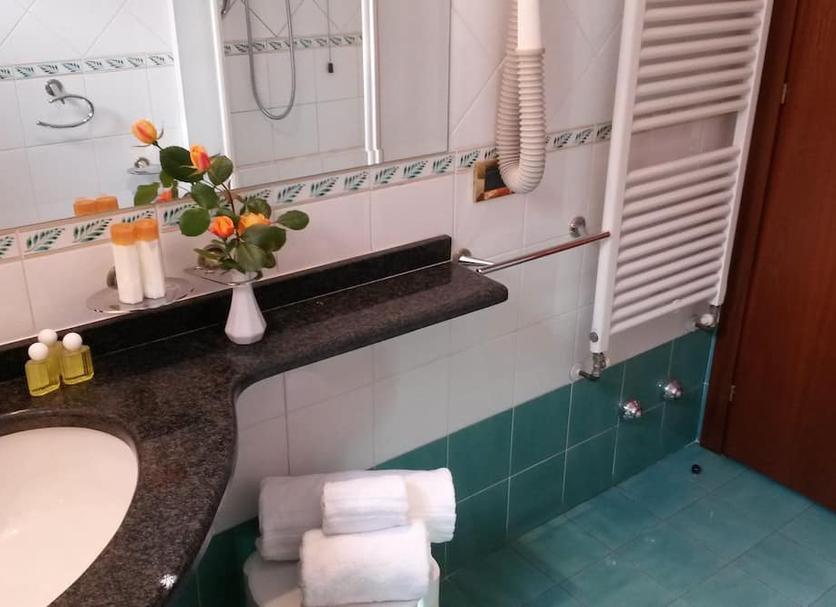 Bathroom Photo