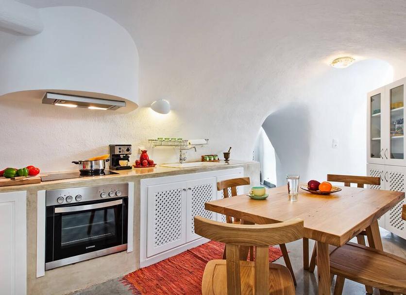 Kitchen Photo