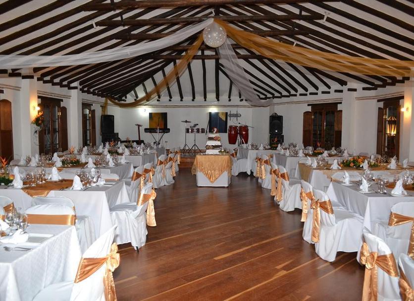 Banquet hall Photo