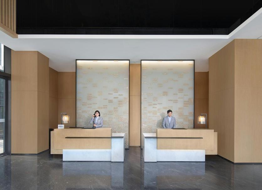 Front desk Photo