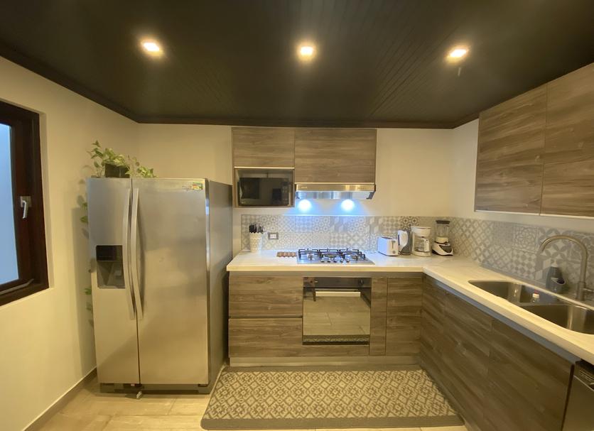 Kitchen Photo