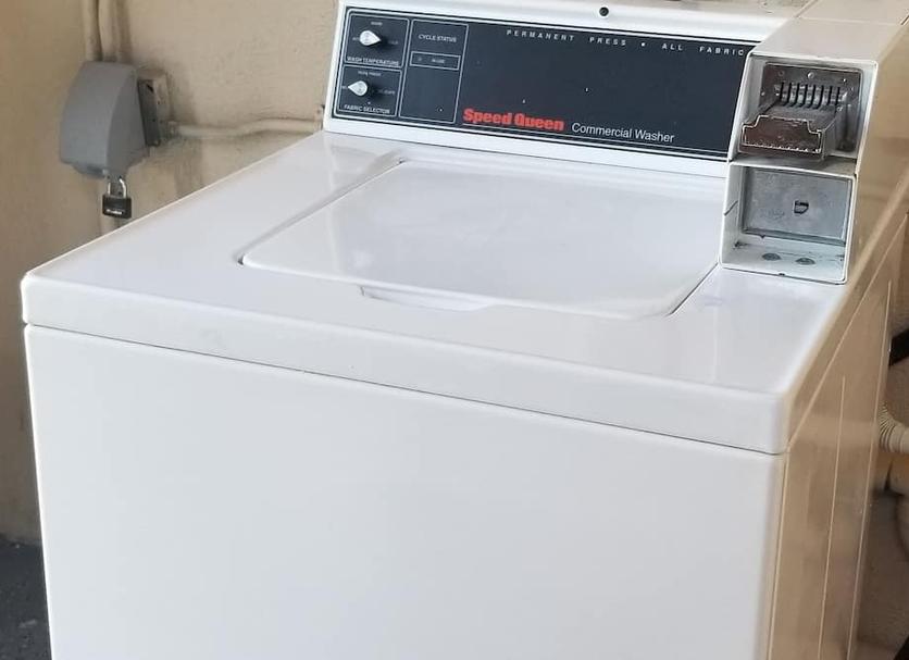 Laundry facility Photo