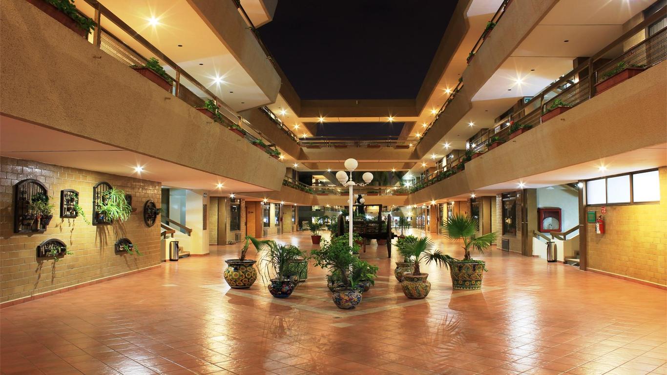 Best Western Plus Plaza Florida & Tower from $33. Irapuato Hotel Deals &  Reviews - KAYAK
