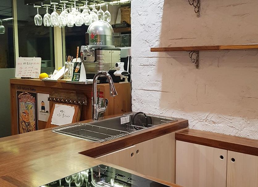 Kitchen Photo