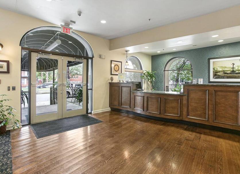 Front desk Photo