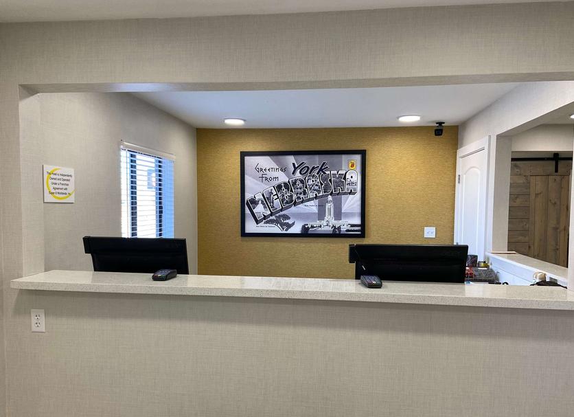 Front desk Photo