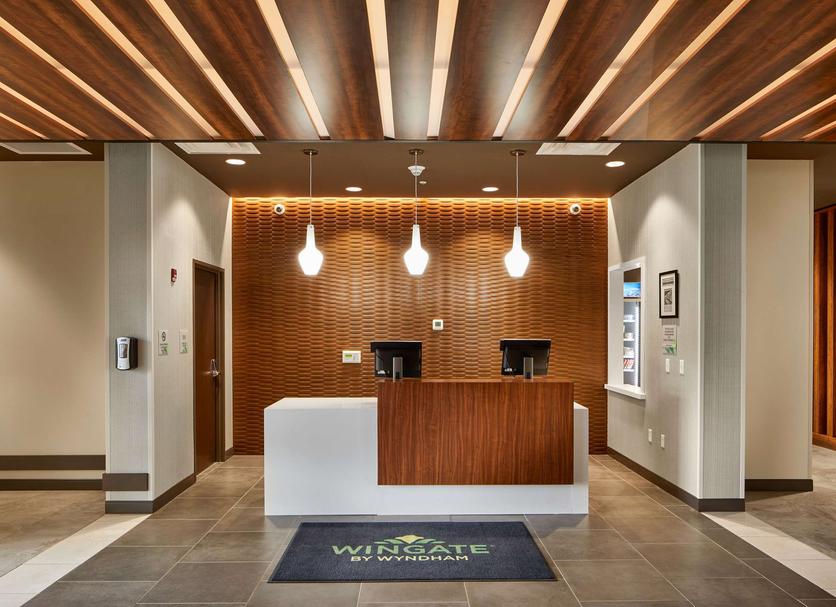 Front desk Photo