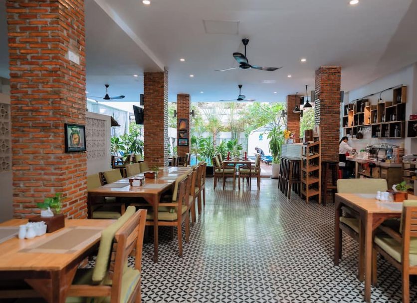 Restaurant Photo