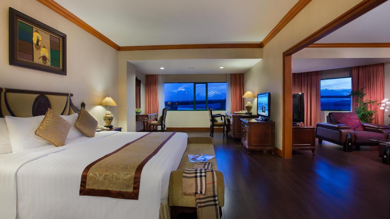 Halong Plaza Hotel