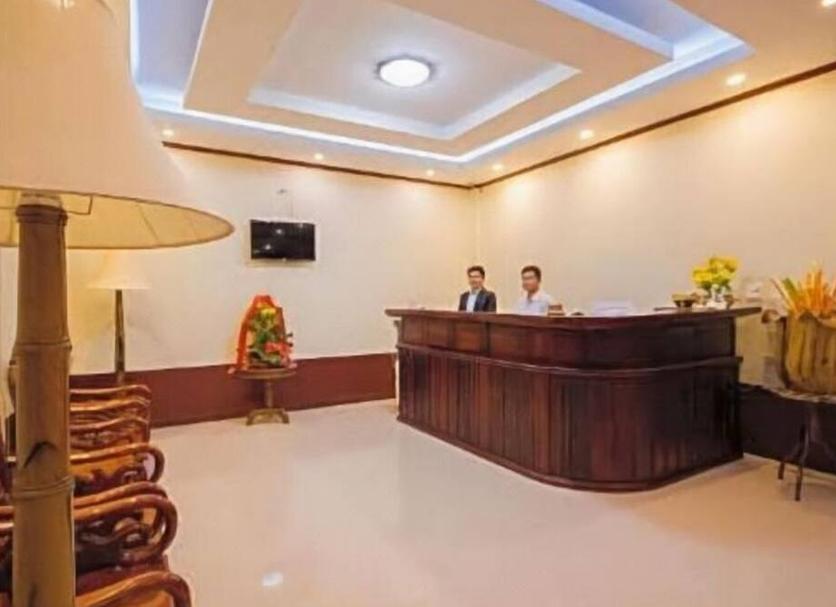 Front desk Photo