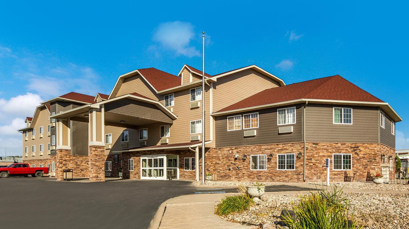 Red Roof Inn & Suites Omaha - Council Bluffs