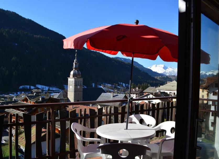 Balcony Photo