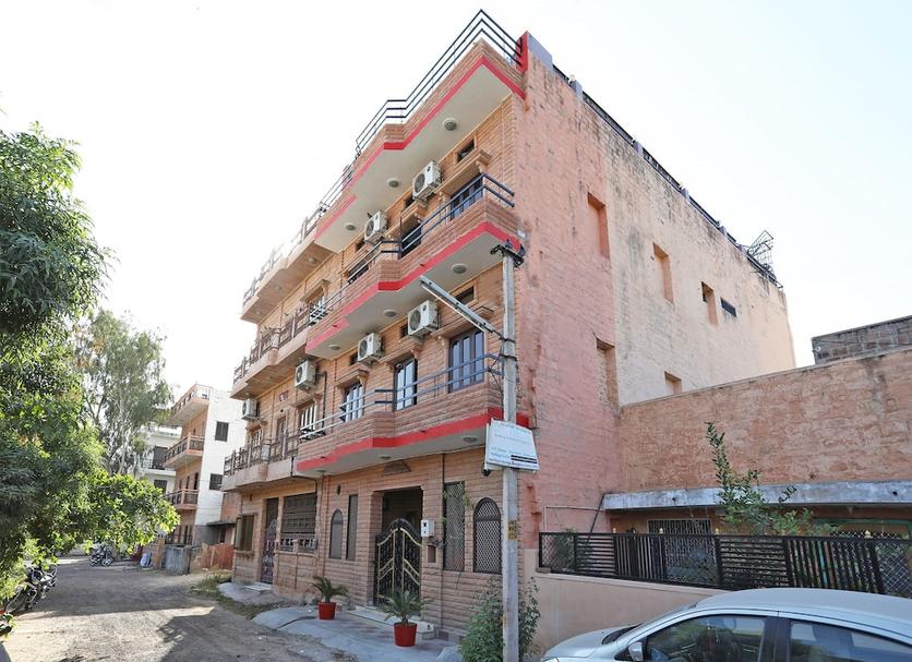Building Photo