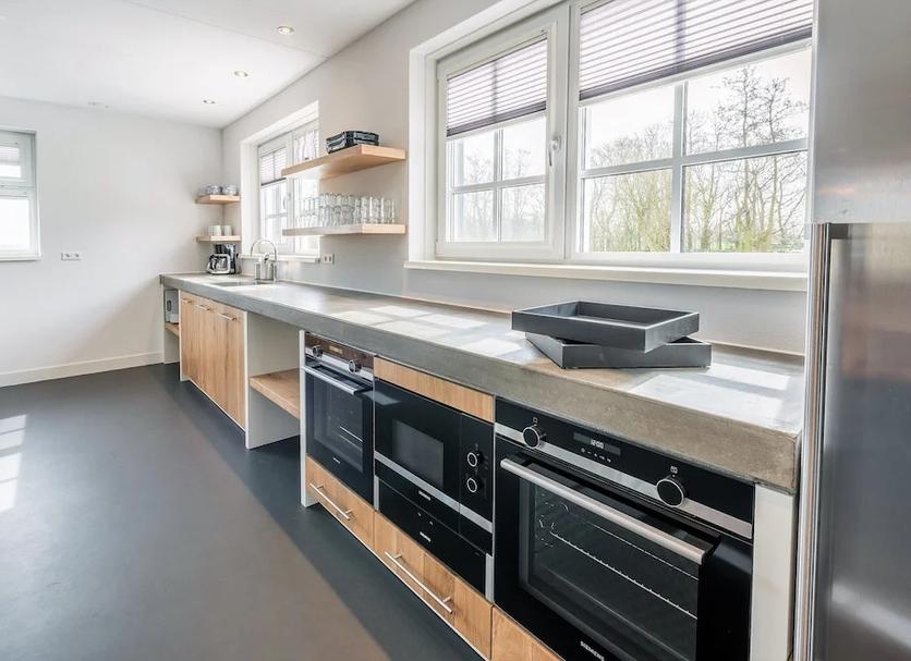 Kitchen Photo