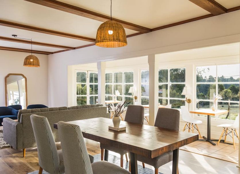 Dining room Photo