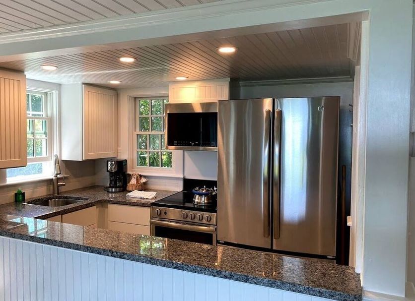 Kitchen Photo