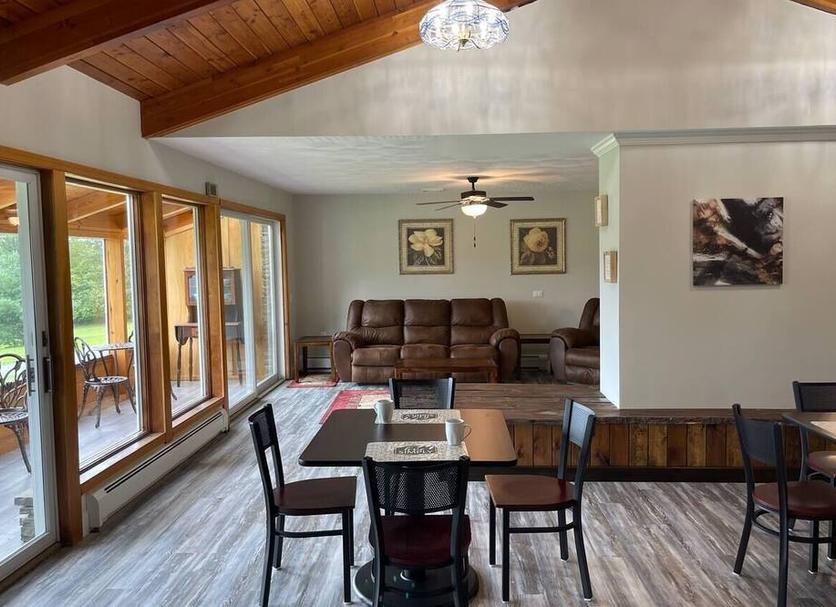 Dining room Photo