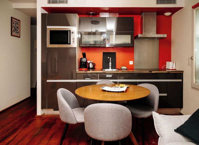 Kitchen Photo