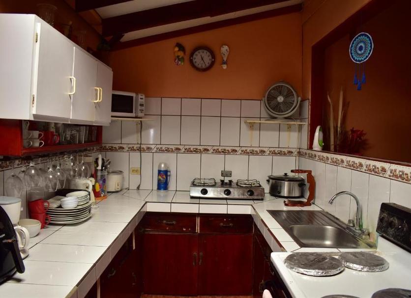 Kitchen Photo