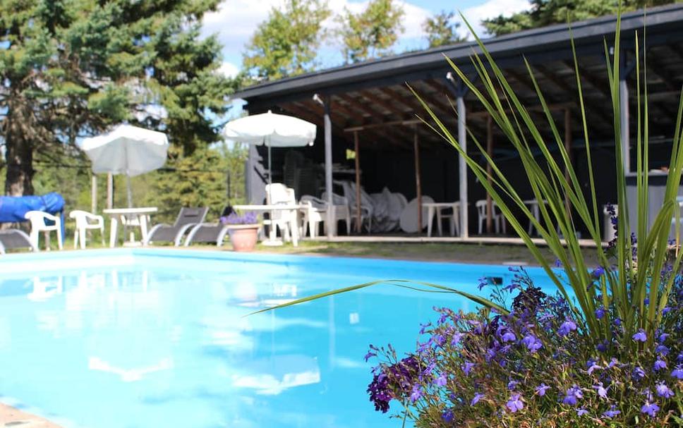 Timberland Motel / #CanadaDo / Best Places to Stay in Sussex
