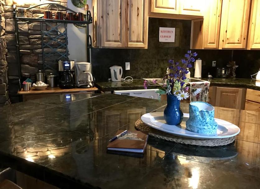 Kitchen Photo