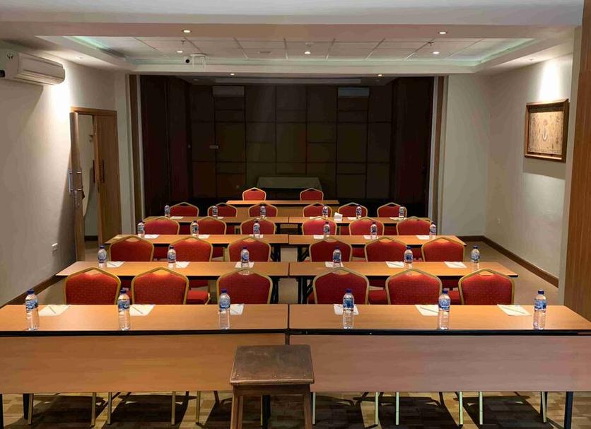 Conference room Photo