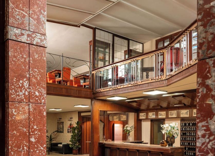 Lobby Photo