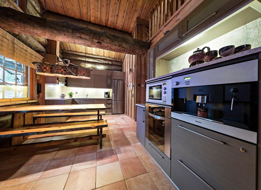Kitchen Photo