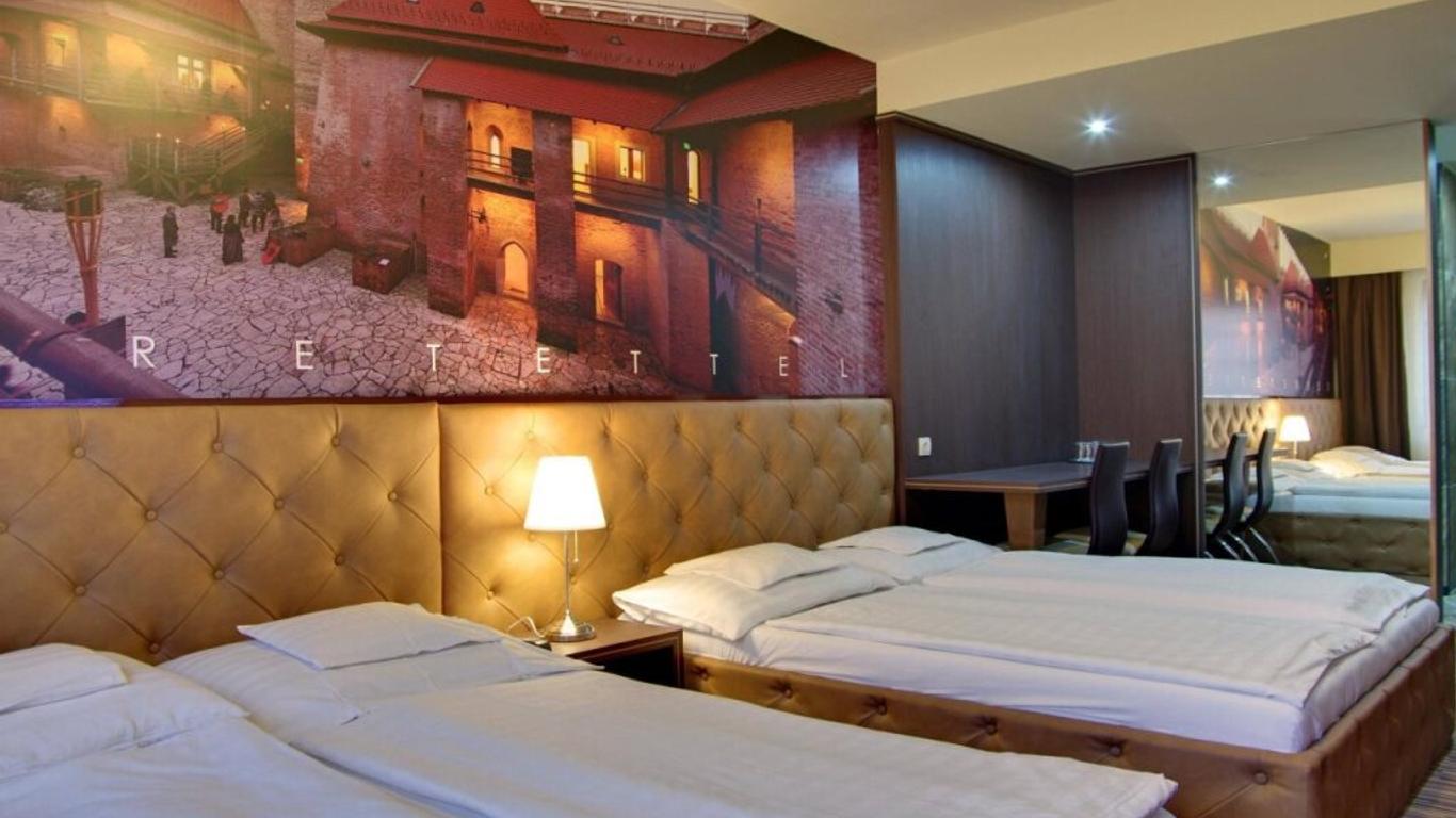 Hotel Corvin