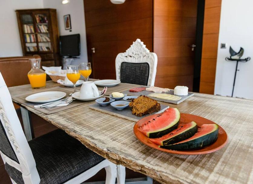 Dining room Photo