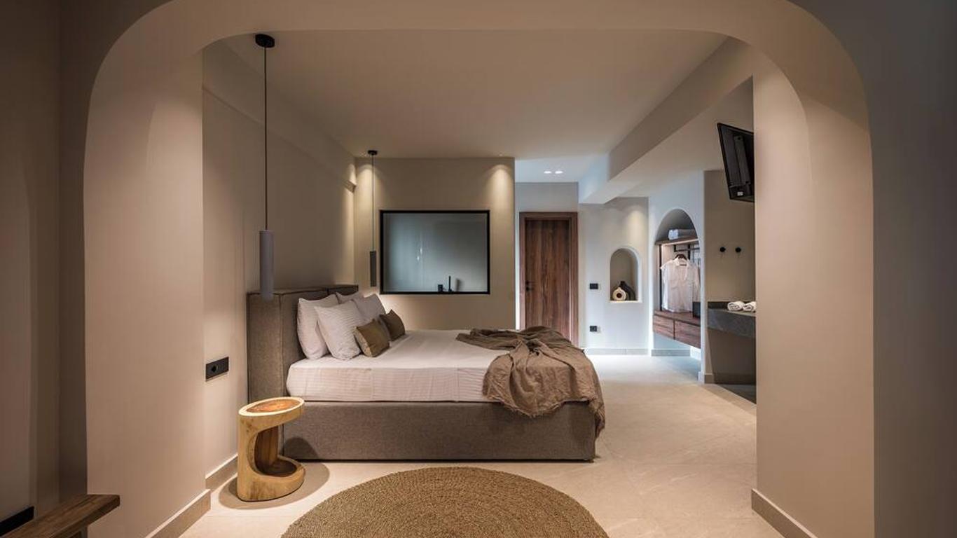 Soleil Rooms and Suites