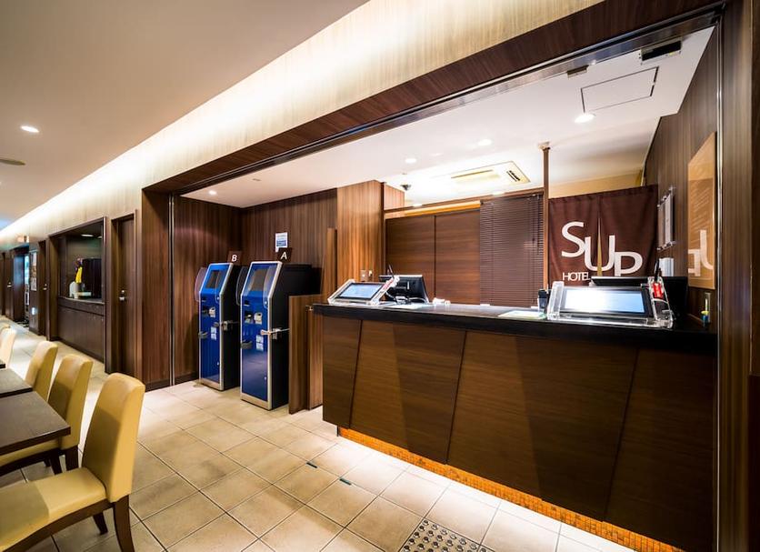 Front desk Photo