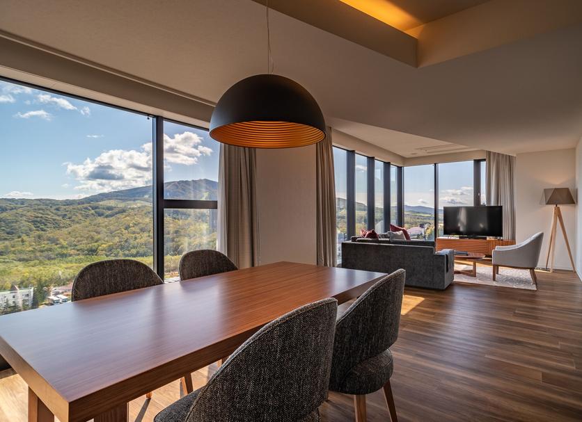 Dining room Photo