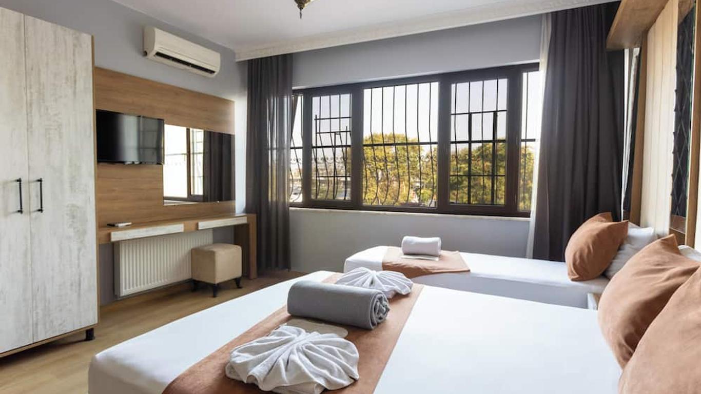 Lumina Boutique Hotel