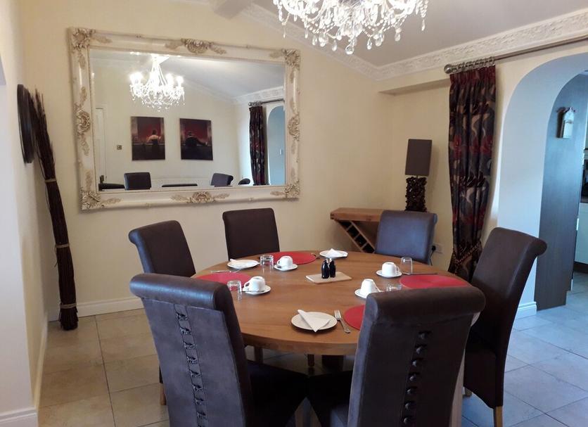 Dining room Photo