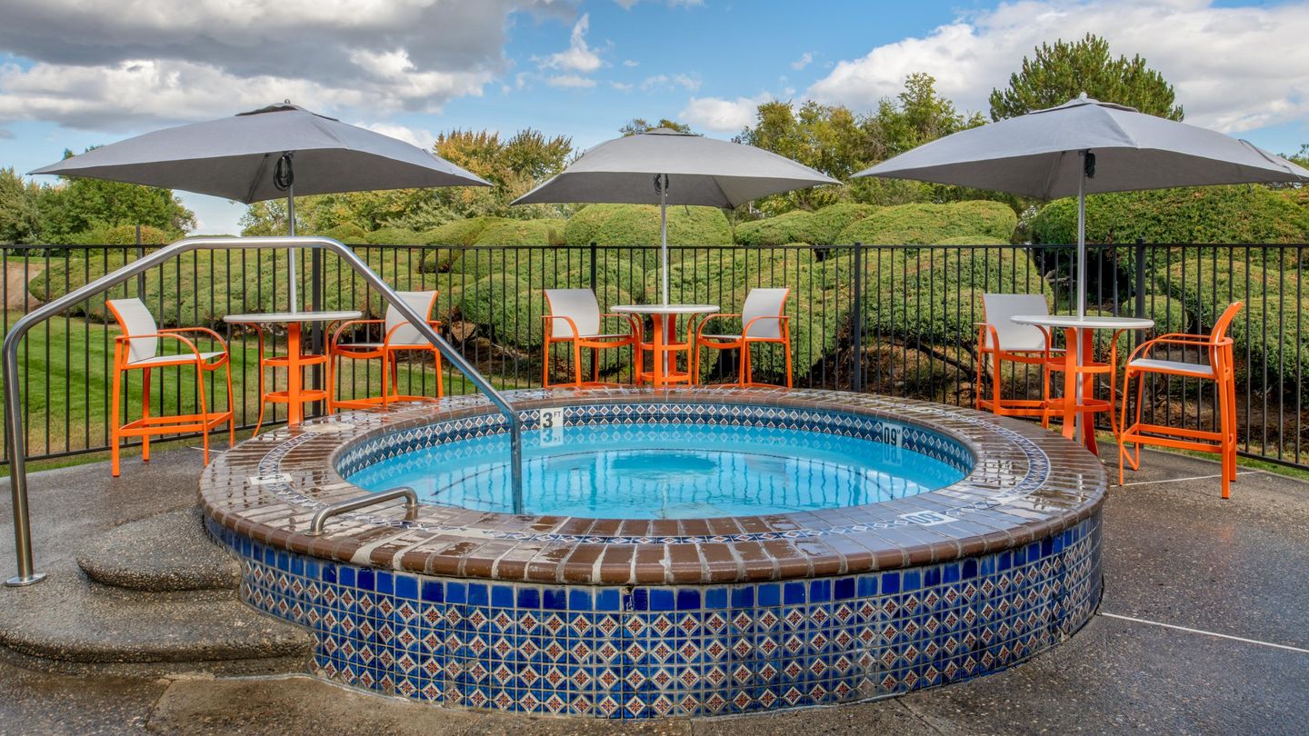 Holiday Inn Richland On The River from 118. Richland Hotel Deals