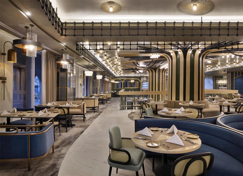 Restaurant Photo